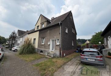 Ihr neues Zuhause, Sanierungsobjekt Kleines Zechenhaus, Doppelhaushälfte mit schönem Garten und viel Potenzial zur weiteren Gestaltung
