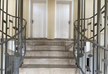 Exklusive 4-Zimmer-Obergeschosswohnung mit einem großen Balkon