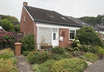 +++ Reihenendhaus mit tollem Garten in Syke +++