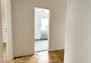 Erstklassig saniert: 3-Zimmer-Wohnung in Pattensen