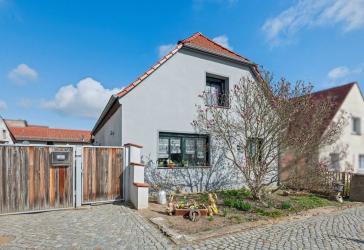 Saniertes Einfamilienhaus mit großzügiger Wohnfläche in Luckau