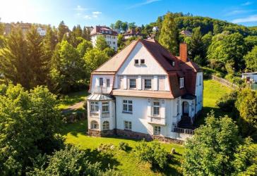 Vorschaubild Villa