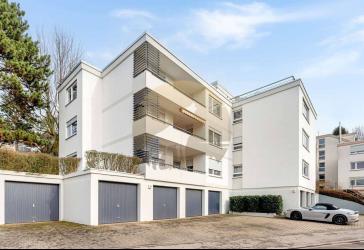 Helle 3,5-Zimmer-Wohnung mit Balkon und Aufzug in ruhiger Lage von Baden-Baden
