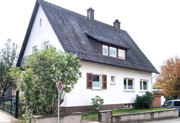 Großzügiges EFH mit viel Potenzial in Waldfischbach-Burgalben