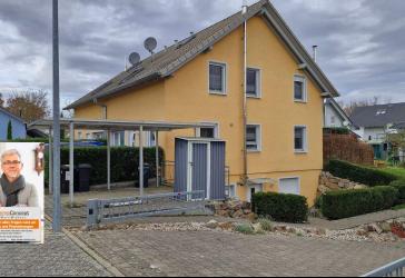Modernes Wohnen mit Weitblick und Einliegerwohnung in Schliengen