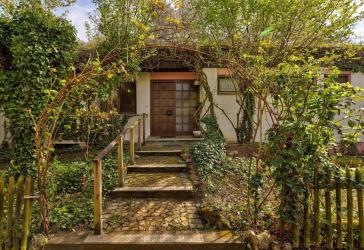Einzigartiges Haus mit Naturgarten (Biotop) & Dachgarten - ruhiger Rückzugsort, 292 m² Wohnfläche