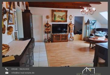 Charmante 3 Zimmer Dachgeschoß ETW mit Wintergarten