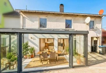 Sanierungsbedürftiges Haus mit 5 Zimmern und großem Garten in ruhiger Lage von Schkeuditz