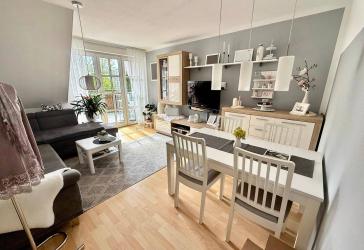 Lichtdurchflutete 3-Zimmer-Wohnung mit Süd-West-Balkon und großem Hobbykeller in ruhiger Lage