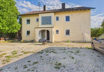 Vorschaubild Mehrfamilienhaus