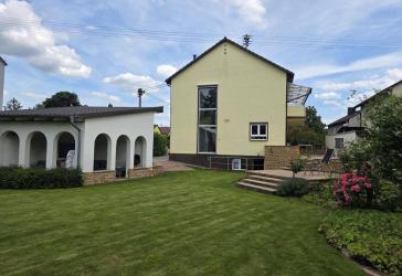 Einfamilienhaus mit 8 Zimmern in Ludwigshafen-Oggersheim