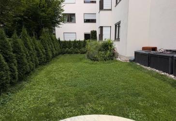 Erdgeschosswohnung mit 3 Zimmern und Garten, Provisionsfrei