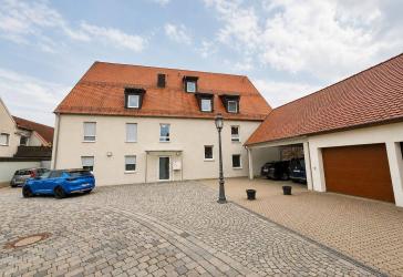 Gemütliche 2-Zimmer-Wohnung mit Loggia!