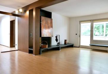 MODERNISIERTE WOHNUNG MIT BALKON UND GARAGE ° SIEGEN-WEIDENAU