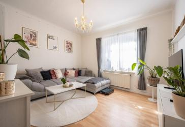 Provisionsfrei! Vermietete 2-Zimmer-Erdgeschosswohnung (68,5 m²) in zentraler Lage von Baden-Baden