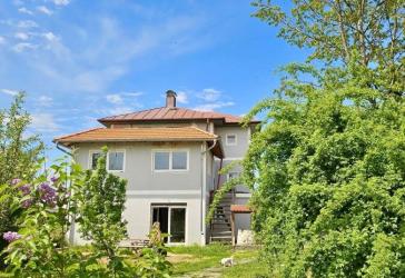 Vorschaubild Mehrfamilienhaus