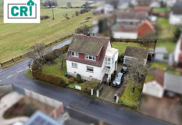 Vielseitig nutzbar: Ein- bis Zweifamilienhaus mit großem Garten in Oberwalgern