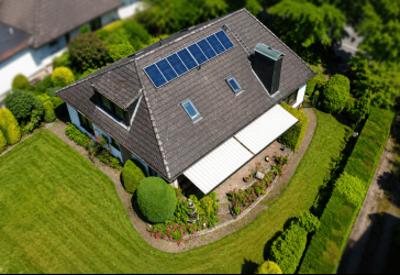 Großzügiges Landhaus mit traumhaftem Garten