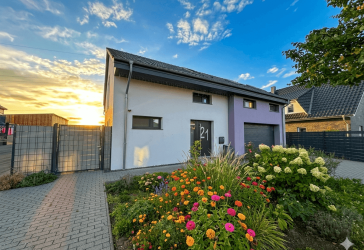 Ihr Wohntraum in idyllischer Ruhe - großzügiges Zuhause mit Einliegerwohnung