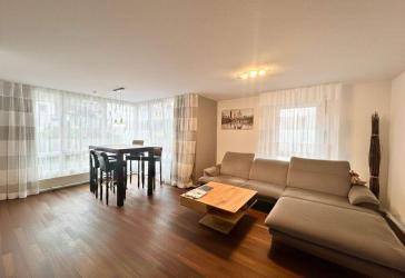 Ihr neues Zuhause: 4-Zimmer-Wohnung mit Balkon in bester Lage von Korntal
