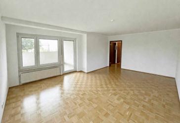 Leer !! 3 ZKB in Gersthofen, ab Mitte Juli verfügbar