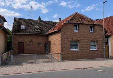 EIN- BIS ZWEIFAMILIENHAUS IN SPRINGE-GESTORF