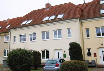 gepflegtes Reihenmittelhaus in Anklam fußläufig vom Klinikum entfernt