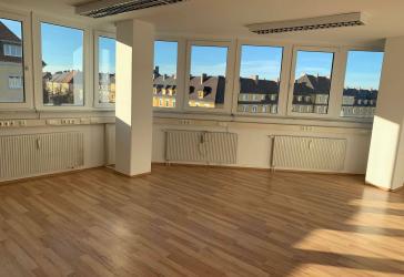 Moderne Büroräume mit 5 Zimmern in Au-Haidhausen, München mit Möglichkeit zur Wohnungsnutzung