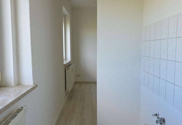 Lichtdurchflutete 2-Zimmer-Wohnung im 1. Stock in Glauchau