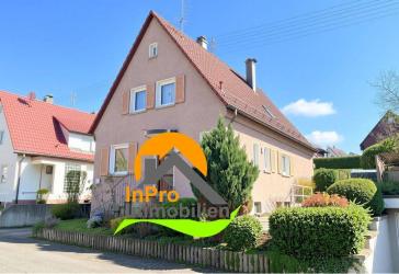+++ Metzingen: Neue Chance., freistehendes Haus in gefragter Lage.