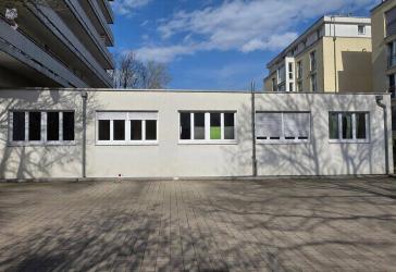 Saniertes 3-Familienhaus am Sommerhofenpark: Top-Rendite & enormes Potenzial!