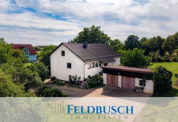 Leben im Grünen: Großzügiges Einfamilienhaus mit Nebengebäuden und ca. 6.036 m² Grundstücksfläche
