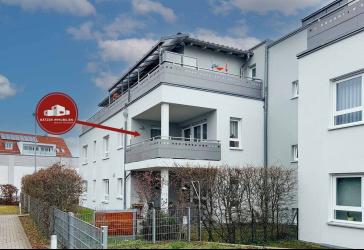 Moderne 4-Zimmer-Wohnung mit Balkon zentral in Neumarkt