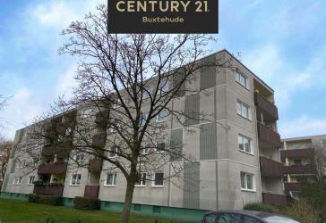 Käuferprovisionsfrei! Großzügige Eigentumswohnung mit Loggia + Kellerraum in Altstadtnähe