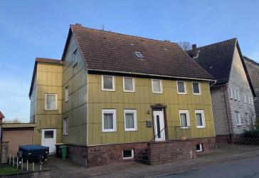 Ihr neues Zuhause - Wohnhaus mit pflegeleichtem Grundstück