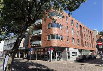 Schöne 3-Zimmer-Wohnung mit Balkon und Aufzug in Zentrumslage