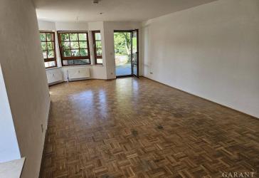 Lichtdurchflutete 3 Zimmer-Erdgeschoss-Wohnung in Leinfelden-Echterdingen-Oberaichen