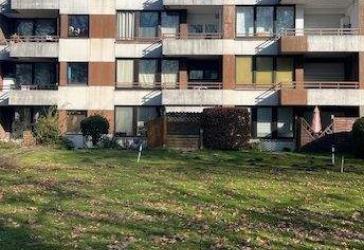 Mehrfamilienhaus