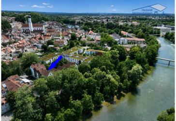 Schöne, renovierte 1-Zimmer-Wohnung mit Balkon und erstklassiger Innenstadtlage in Landsberg
