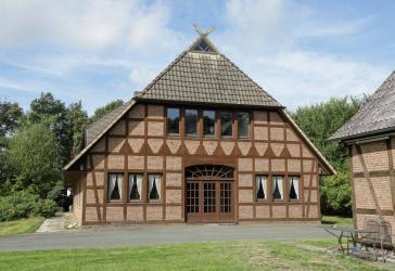 Vorschaubild Mehrfamilienhaus