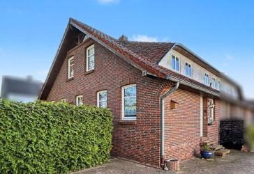 Vorschaubild Reihenendhaus