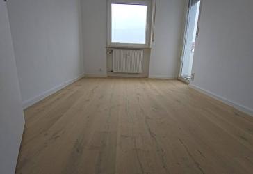 Privatverkauf: Elegante 3-Zimmer Wohnung mit Balkon in Bietigheim-Bissingen