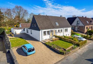 Gepflegtes REH auf außergewöhnlich großem Grundstück mit Terrasse, Garage & vielen Möglichkeiten!