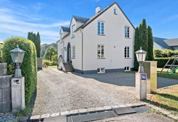 PROVISIONSFREI- Ihr neues Zuhause - Architektonische Eleganz trifft ländliche Gelassenheit
