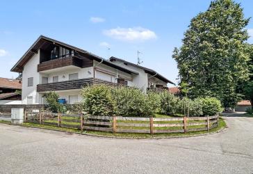 Schönes 1-Zimmer-Apartment in kleiner Wohnanlage mit Blick in die Berge in Oberaudorf