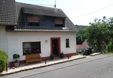 Ihr Zuhause im Grünen - Einfamilienhaus in Ralingen an der Sauer