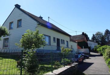 Einfamilienwohnhaus in Ortsrandlange Grenznähe Luxemburg