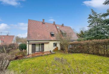 Charmantes Doppelhaus mit Potenzial in Mainburg