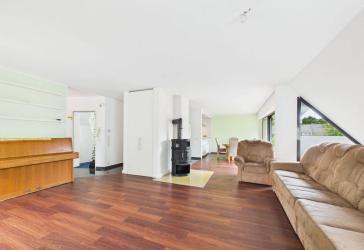 Wohnen auf zwei Ebenen: Großzügige Maisonettewohnung mit Kamin und Loggia am Kappenberger Damm