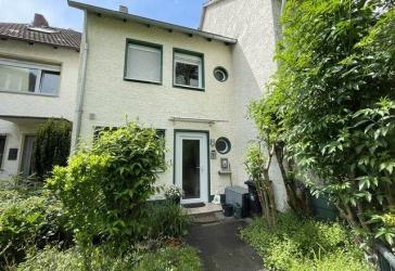Vermietetes Reihenmittelhaus mit idyllischem Garten - klein, gemütlich und voller Wohlfühlatmosphäre